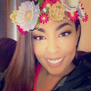 Meet your Posher, Courtney